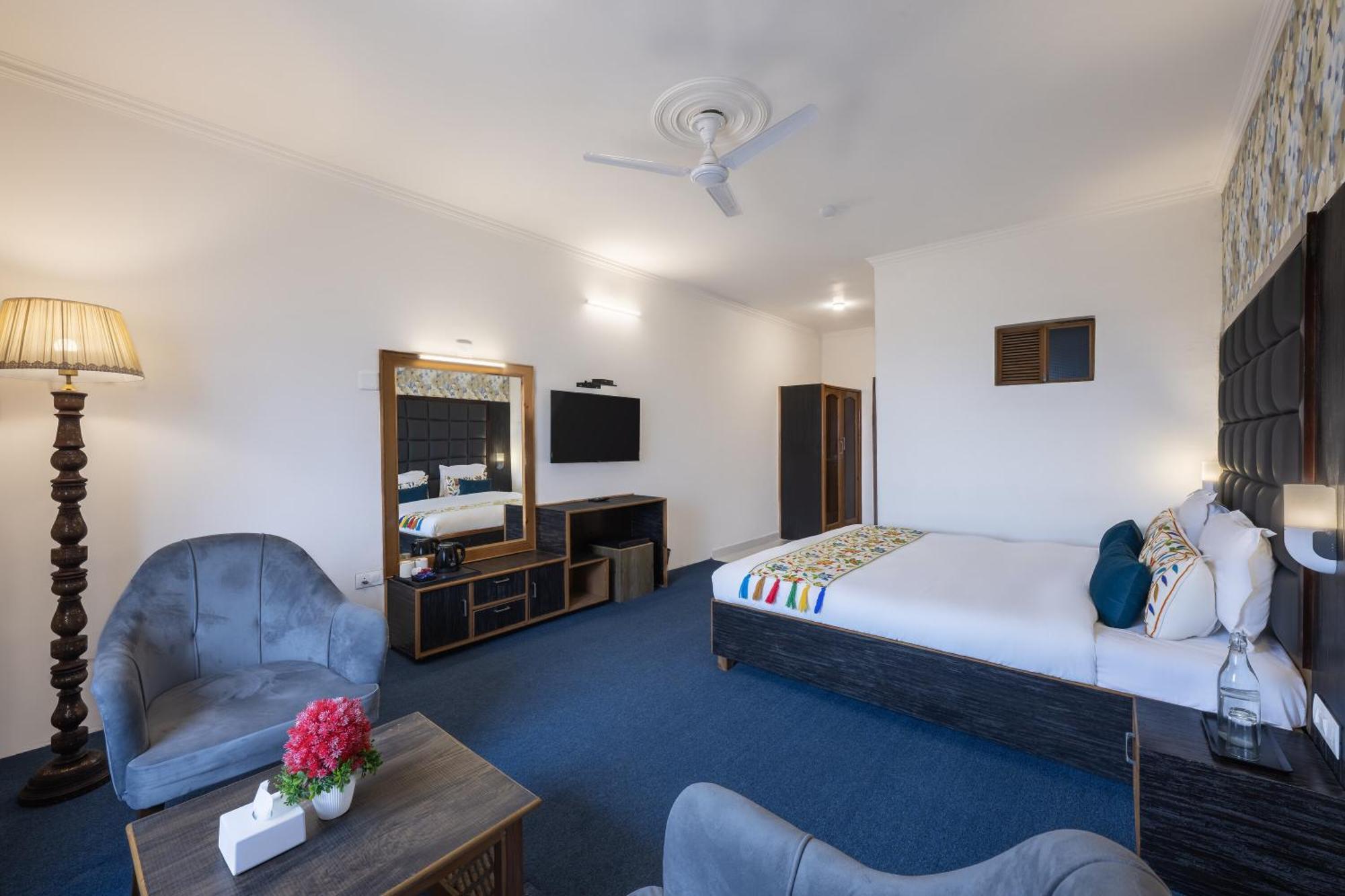 Echor Kashmir Holidays Resort Srinagar Esterno foto