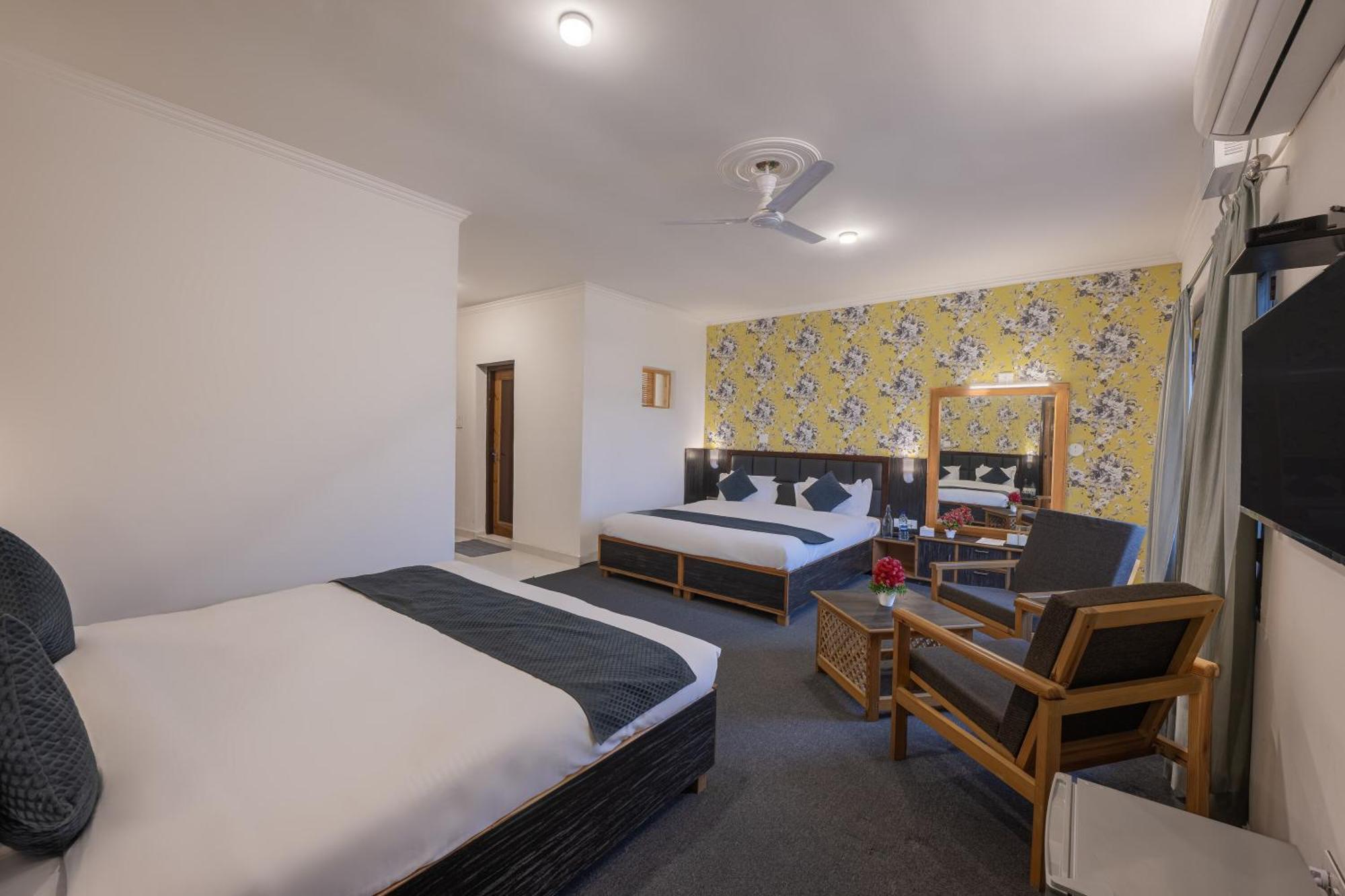 Echor Kashmir Holidays Resort Srinagar Esterno foto