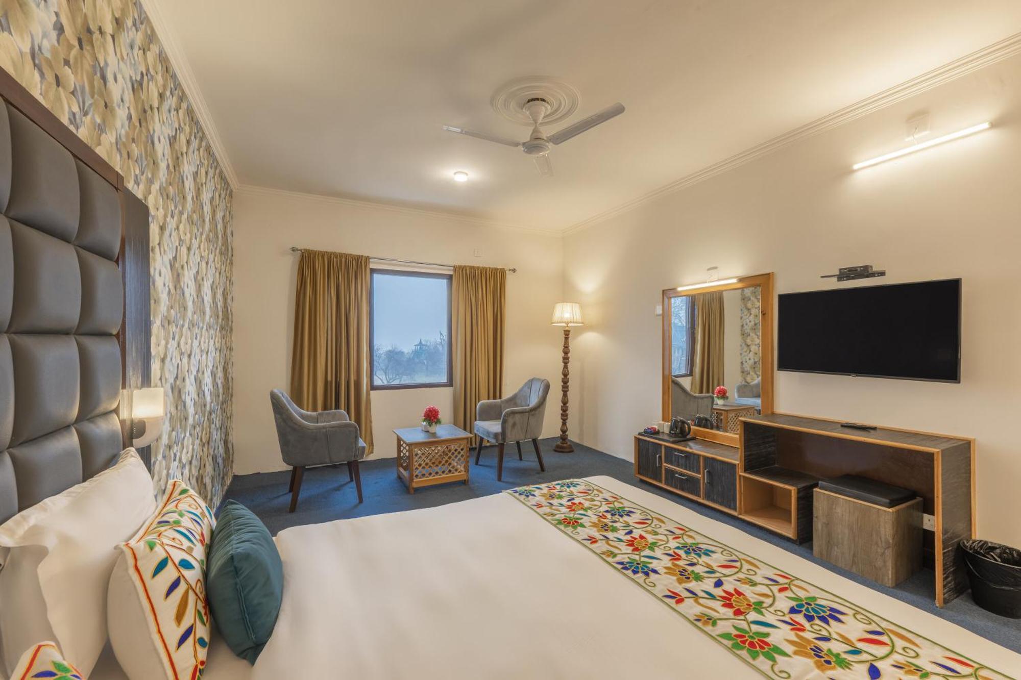 Echor Kashmir Holidays Resort Srinagar Esterno foto
